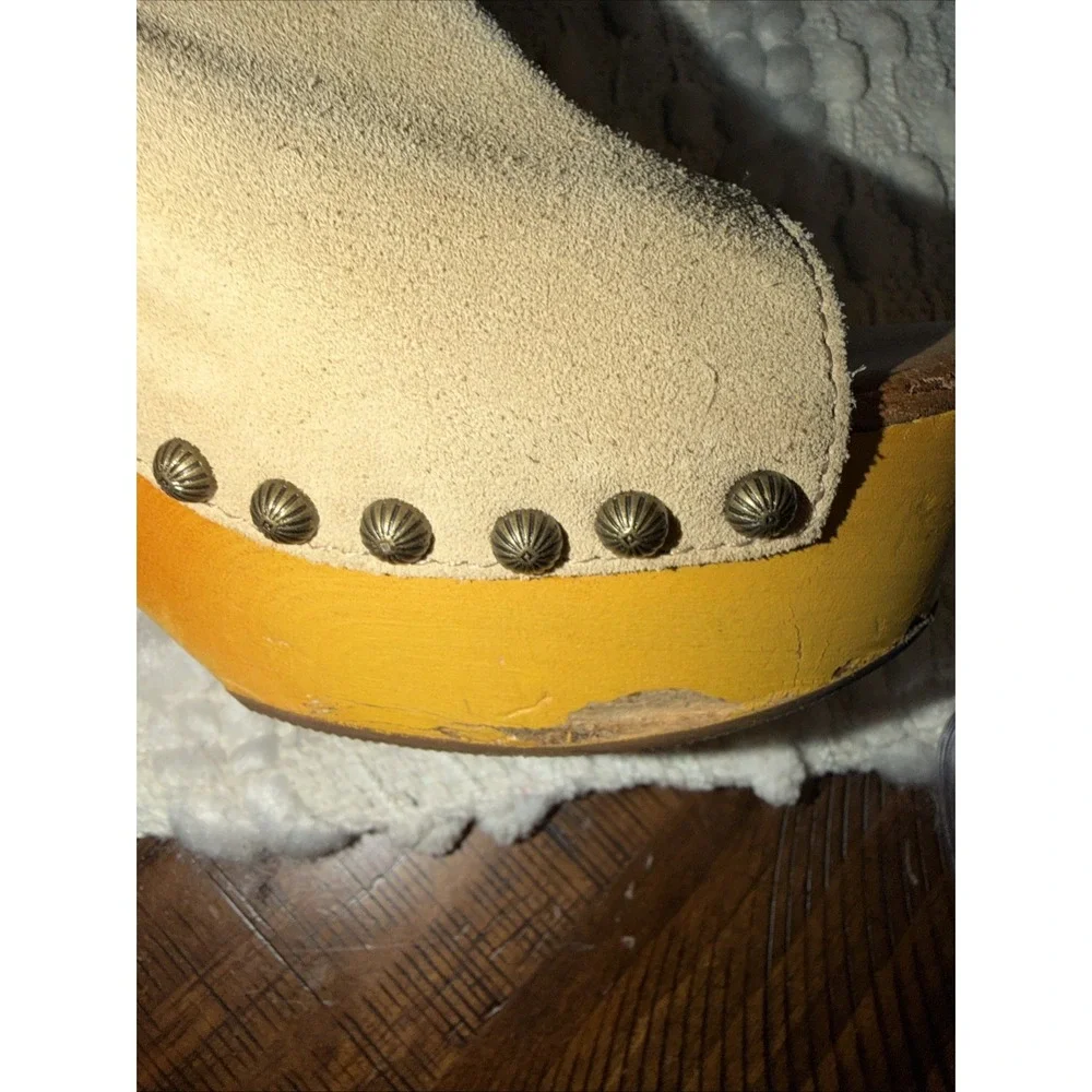 Dingo Free Spirit Plantain Sz 7.5 Tan Suede Studded Platform Shoes Club wear